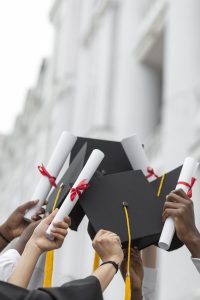 How to Apply for International Scholarships and Boost Your Chances